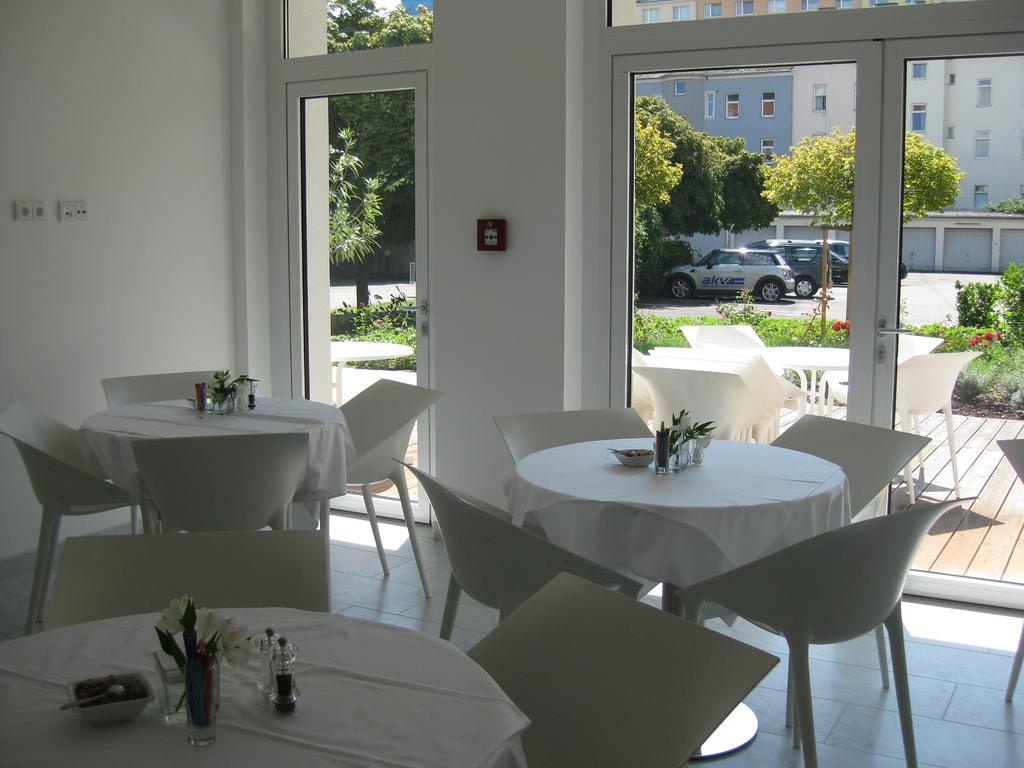 City Hotel Linz Exterior photo